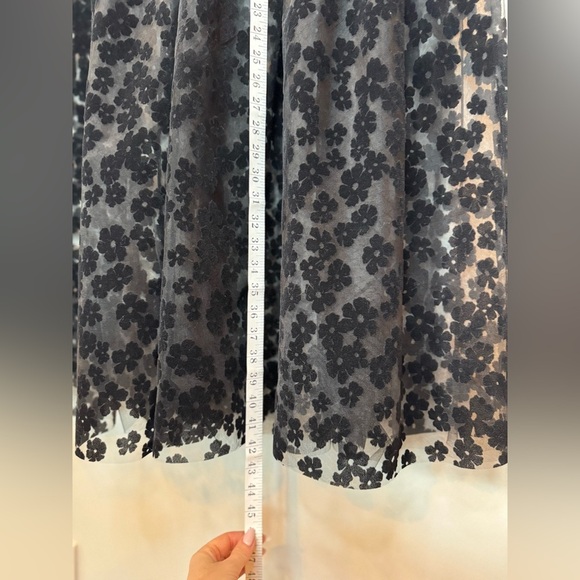 Zara Floral Balloon Skirt – Sheer & Suede Details, Size M - Picture 11 of 16